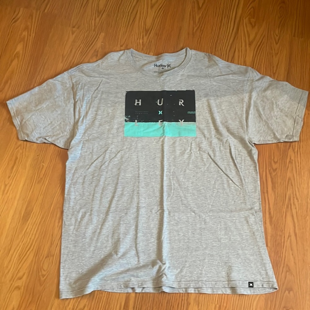 Gray 2XL short sleeve Hurley shirt